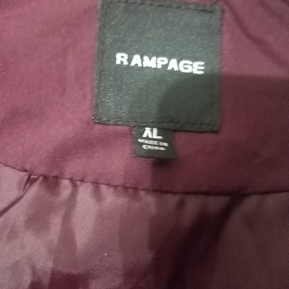 Coat - Picture 2 of 2